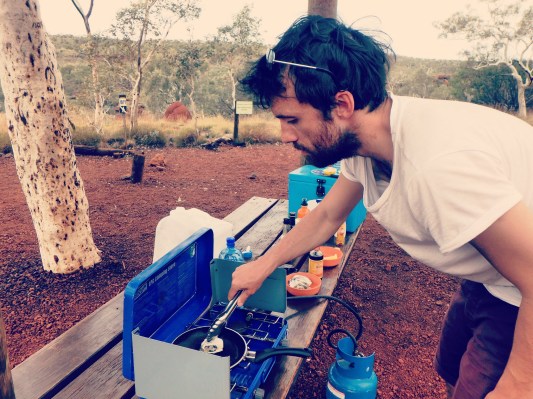 Cooking oysters, Karijini National Park, Western Australia